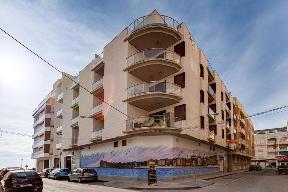 Nice Apartment With Terrace On The Los Locos Beach تورّيفيِخا المظهر الخارجي الصورة